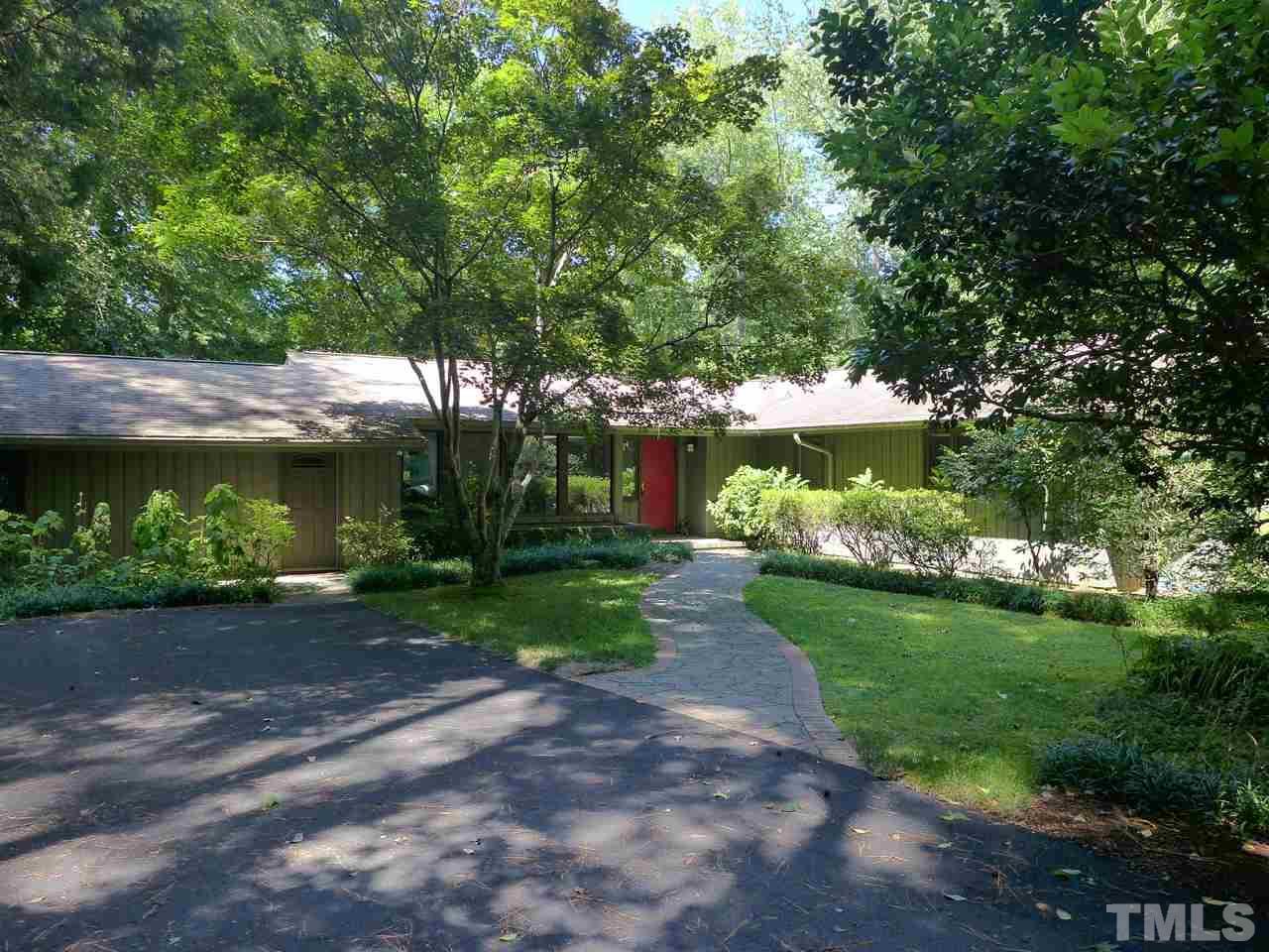 325 Azalea Drive - Photo 1