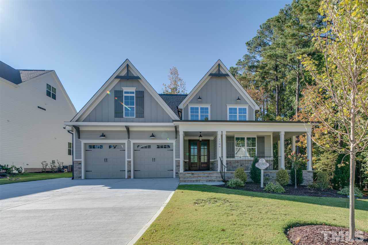 1100 Mackinaw Drive - Photo 1