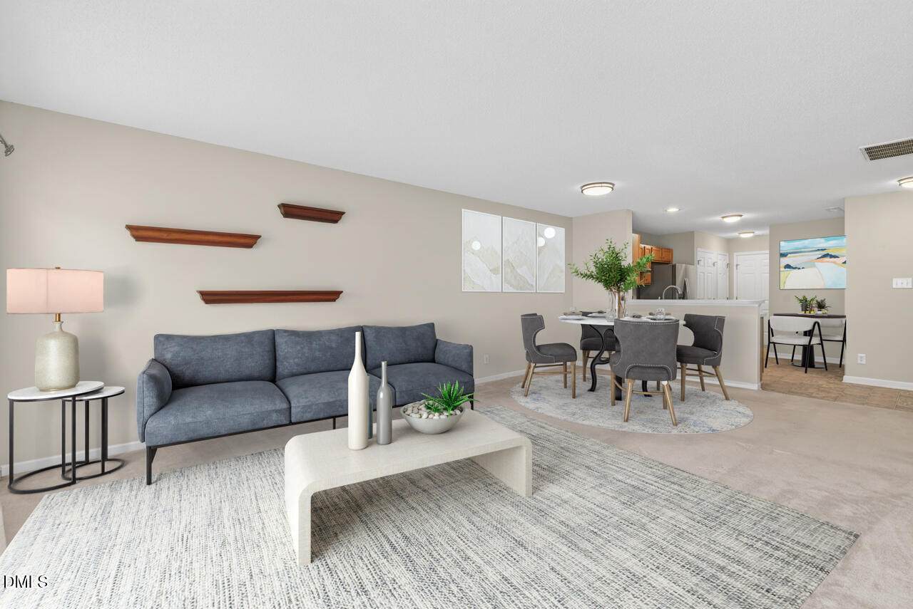 408 Intern Way - Photo 1