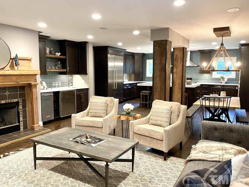 59 Oakwood Drive - Photo 1