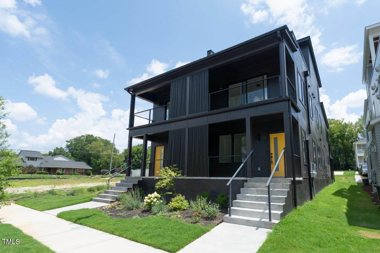 409 Alston Street - Photo 1