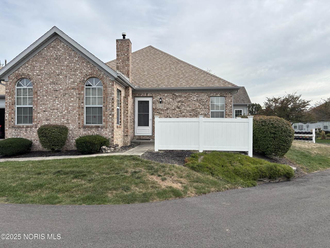 2245 Fox Run Circle - Photo 1