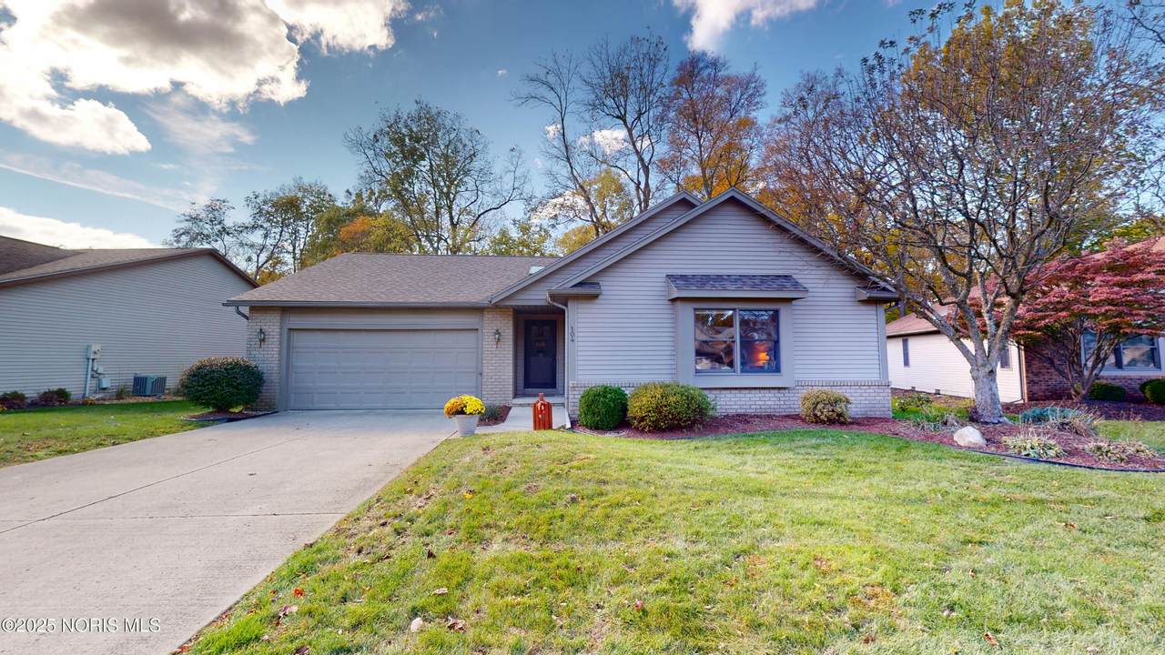 104 Briarwood Circle - Photo 1