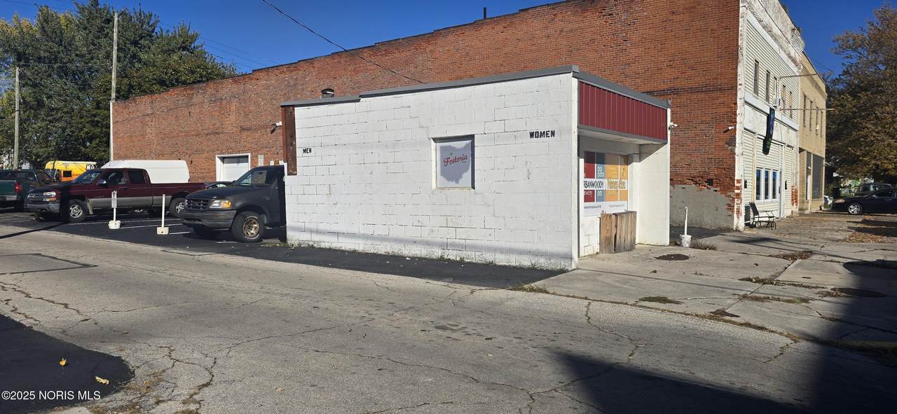 134 Tiffin Street - Photo 1