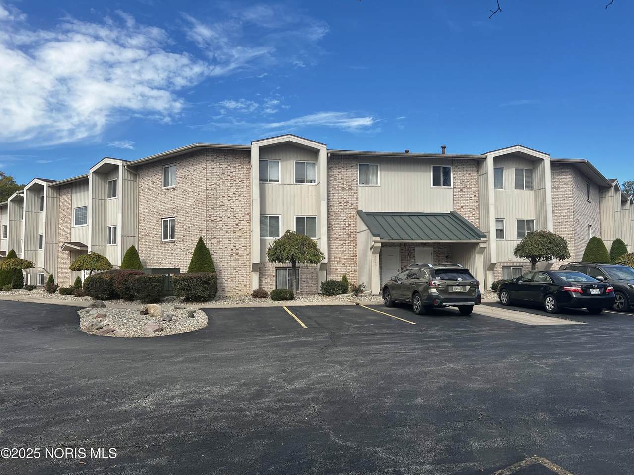 6640 Salisbury Road - Photo 1