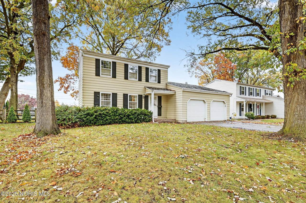 320 Southwood Drive - Photo 1