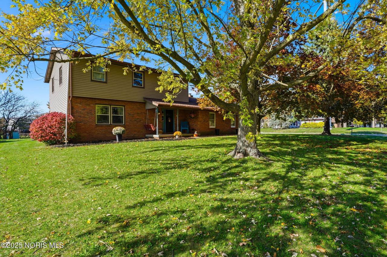 3018 Gleneagle Drive - Photo 1