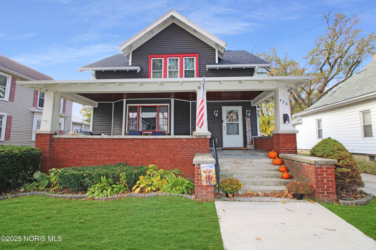 424 Monroe Street - Photo 1