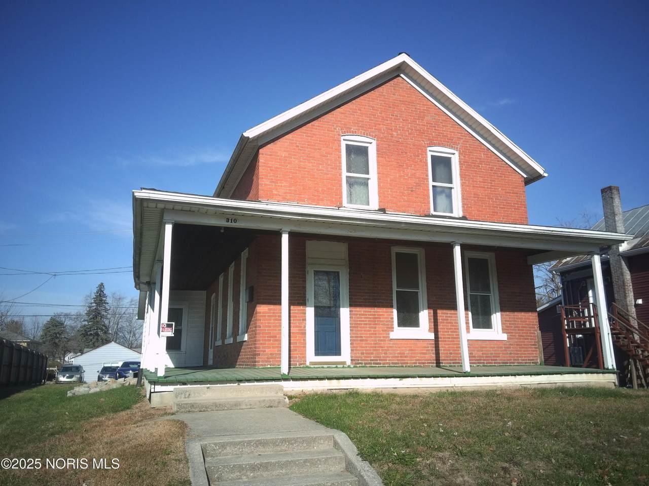 310 Hopkins Street - Photo 1