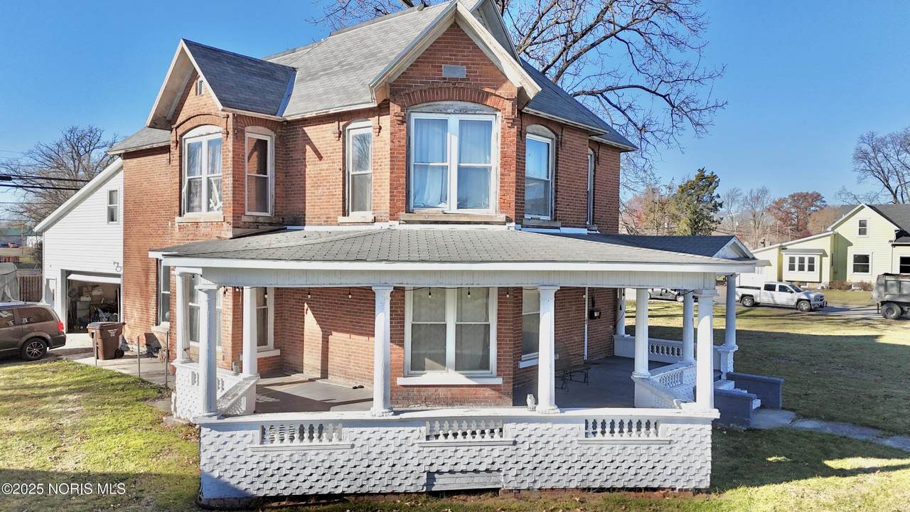 516 Williams Street - Photo 1