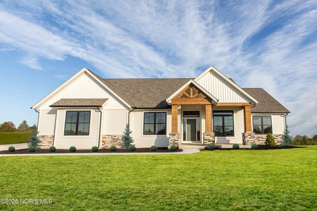 4351 Sage Street - Photo 1