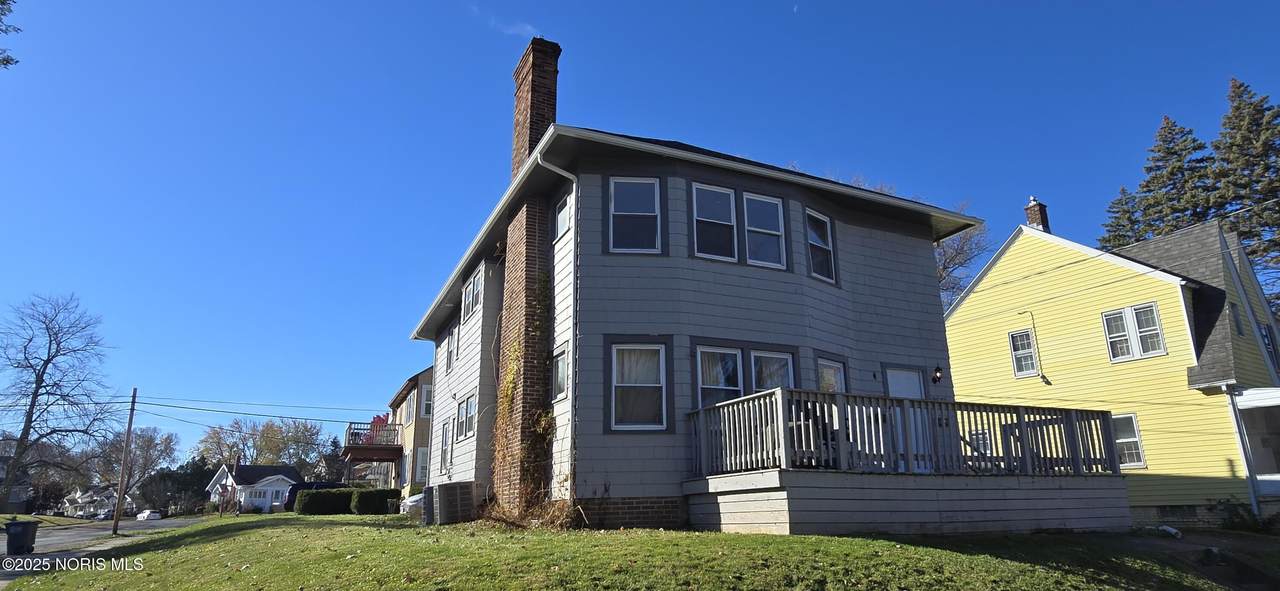 2547 Greenbriar Road - Photo 1