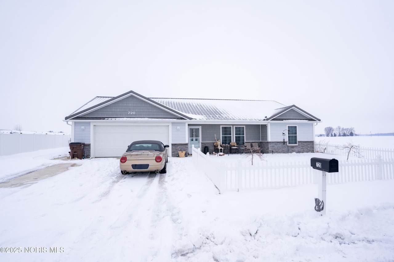 720 Bergman Drive - Photo 1