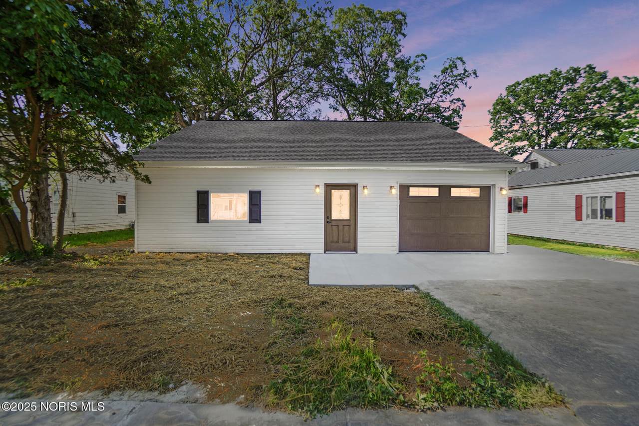 113 Superior Street - Photo 1