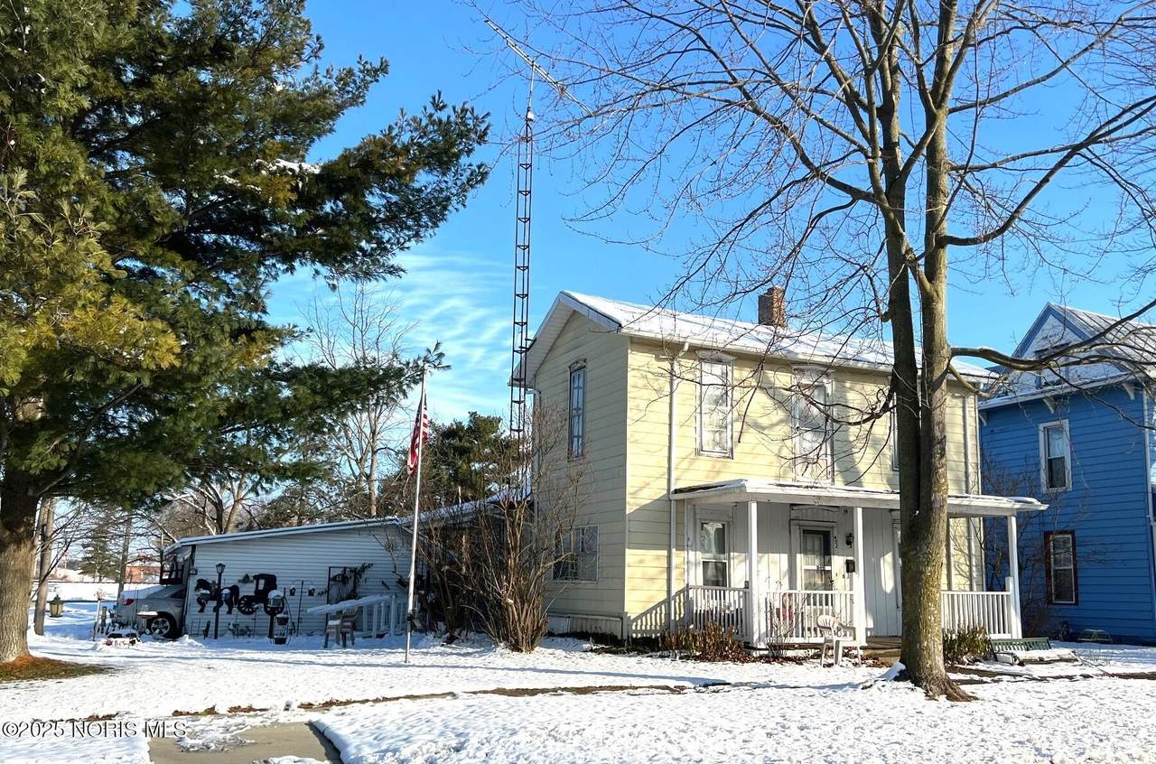 402 Lima Street - Photo 1