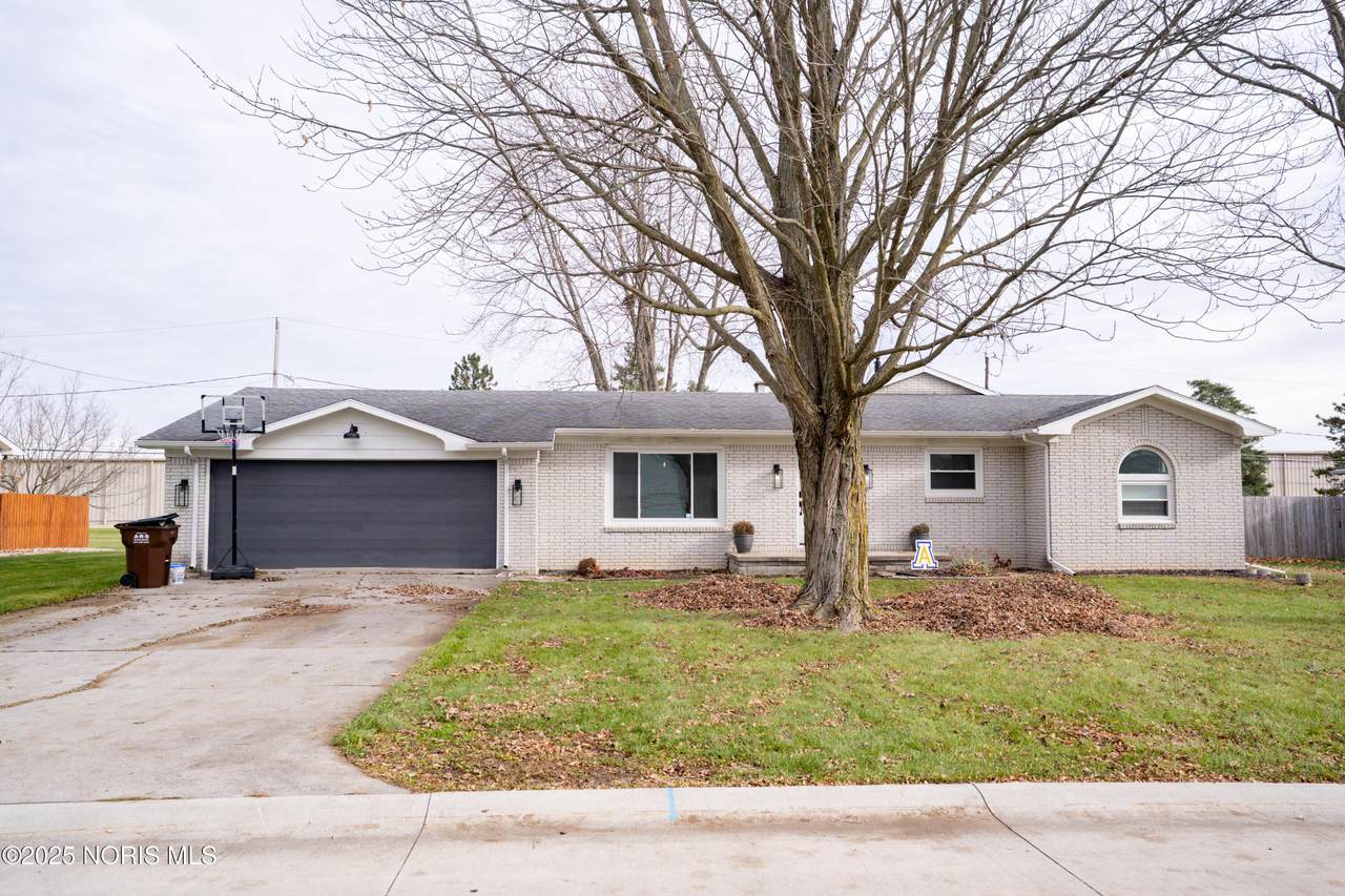 808 West Street - Photo 1