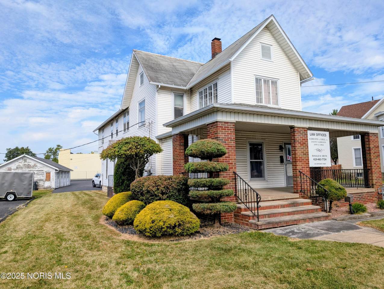 203 Northwest Street - Photo 1