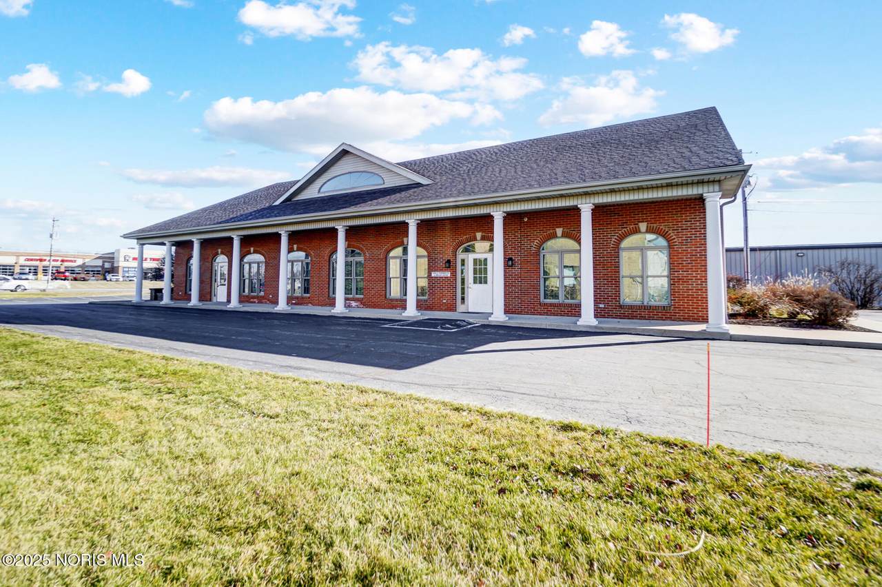 2135 Tiffin Avenue - Photo 1