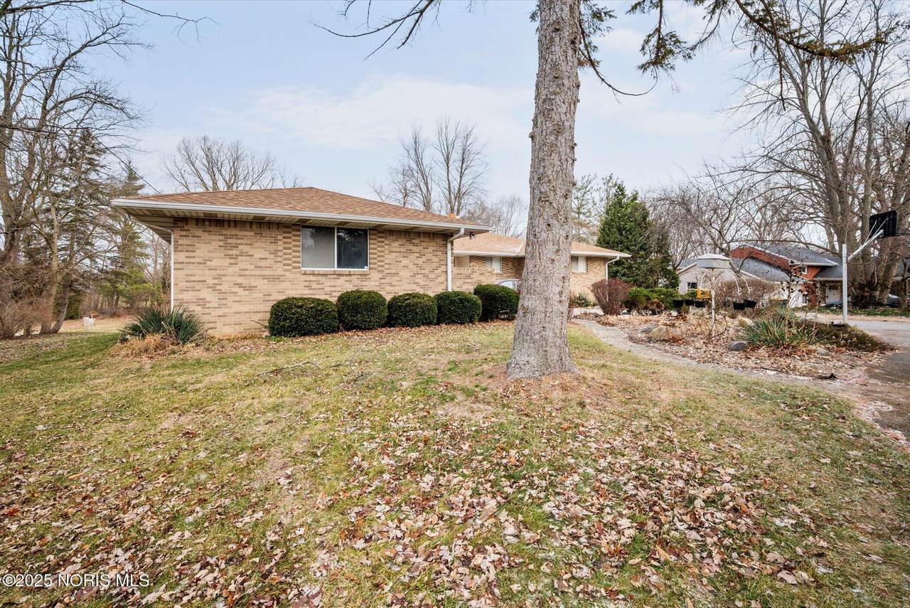 9864 Bucher Road - Photo 1