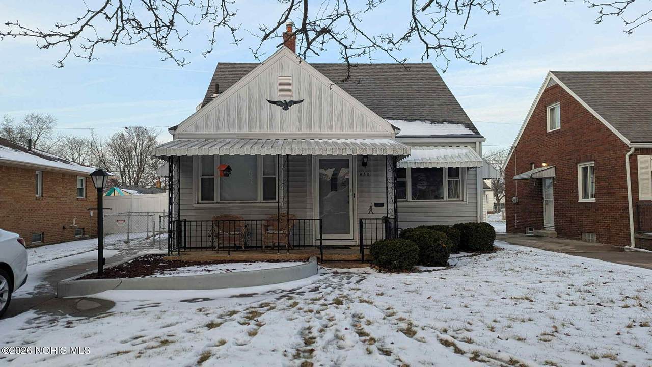 830 Mayfair Boulevard - Photo 1