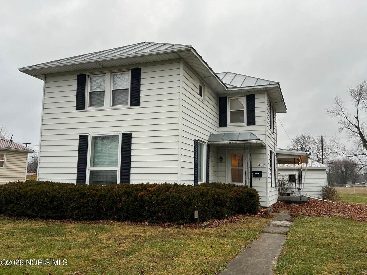 432 Bigelow Street - Photo 1