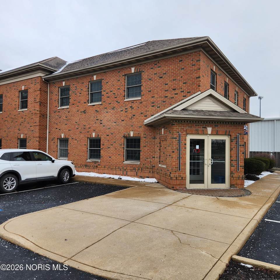 2113 Tiffin Avenue - Photo 1