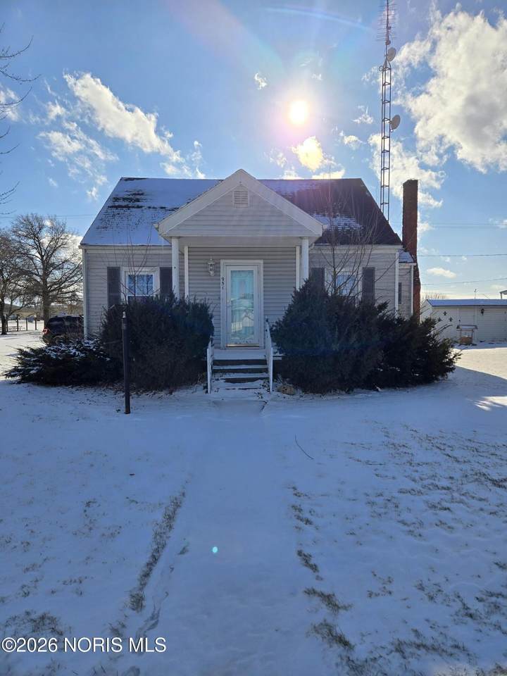 951 Walnut Street - Photo 1