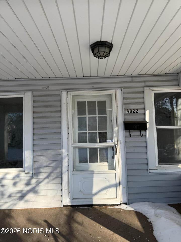 4022 Parrakeet Avenue - Photo 1