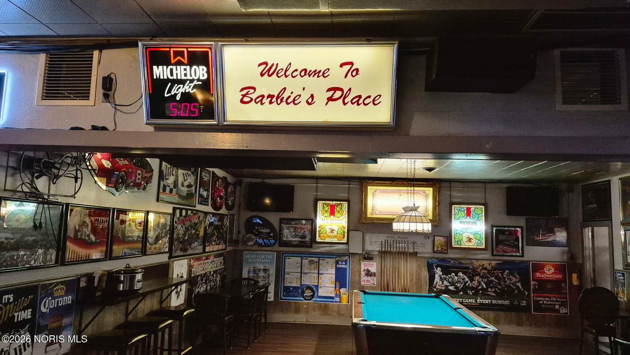 5025 Bennett Road - Photo 1