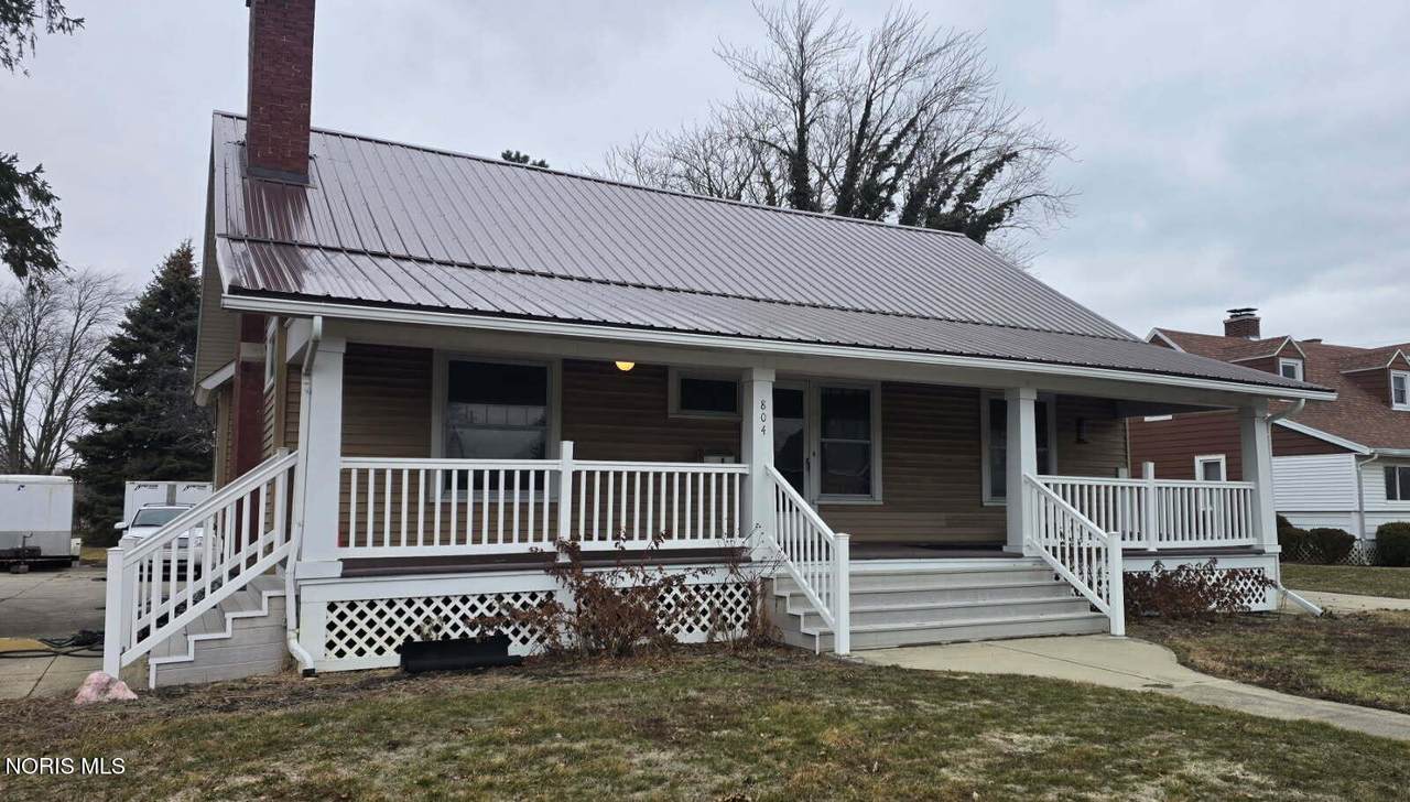 804 Tiffin Avenue - Photo 1