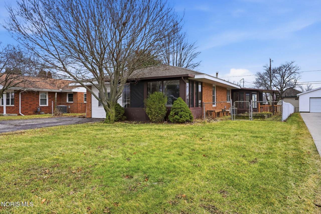 323 Bigelow Avenue - Photo 1