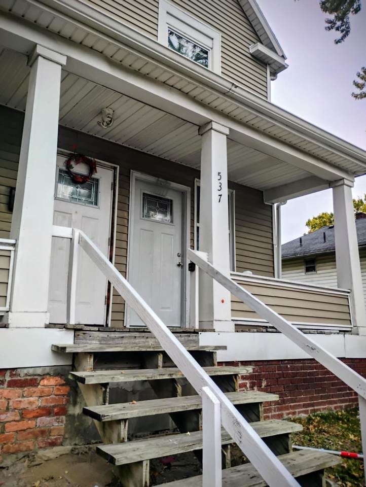 537 Potter Street - Photo 1