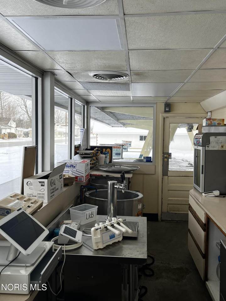 421 River Street - Photo 1