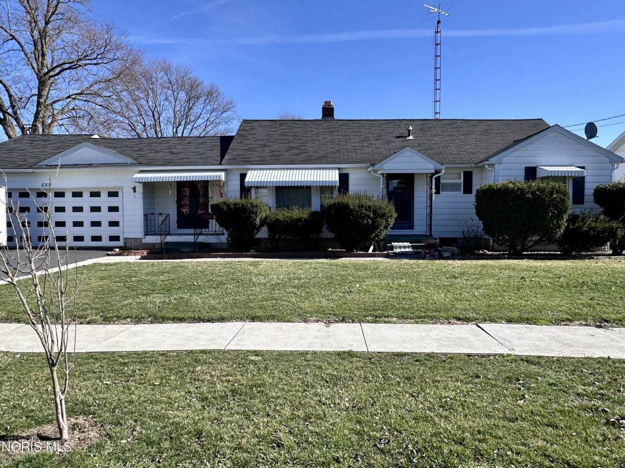 559 West Street - Photo 1