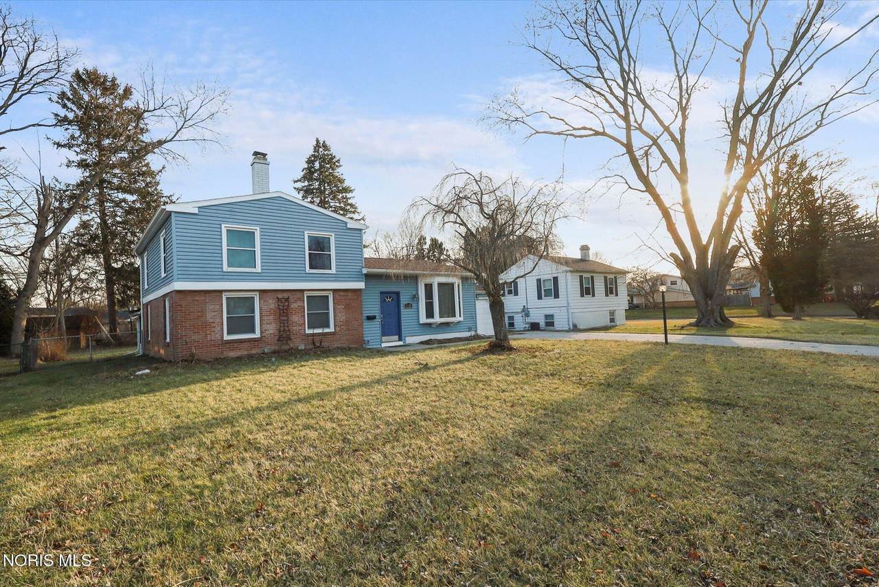 1932 Cherrylawn Drive - Photo 1
