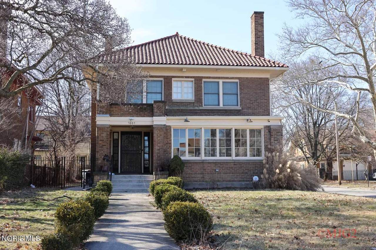3003 Collingwood Boulevard - Photo 1