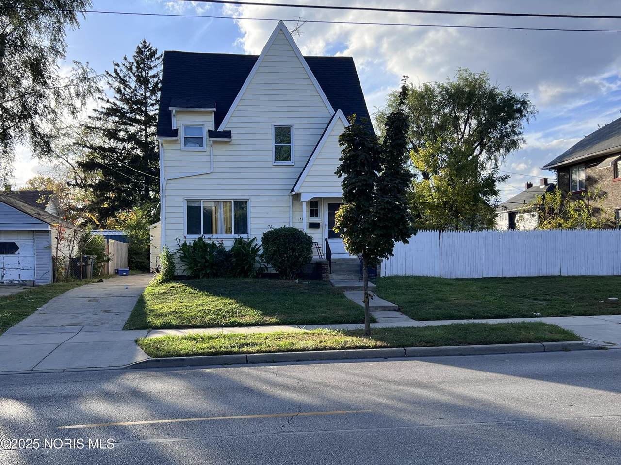 1511 Upton Avenue - Photo 1