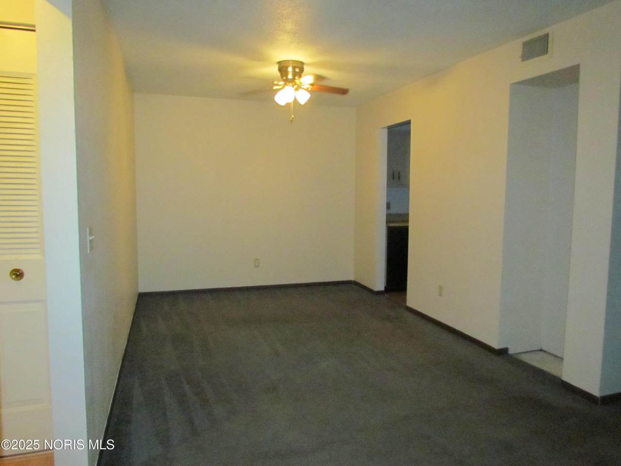 https://bt-photos.global.ssl.fastly.net/toledo/1280_boomver_1_10004911-2.jpg