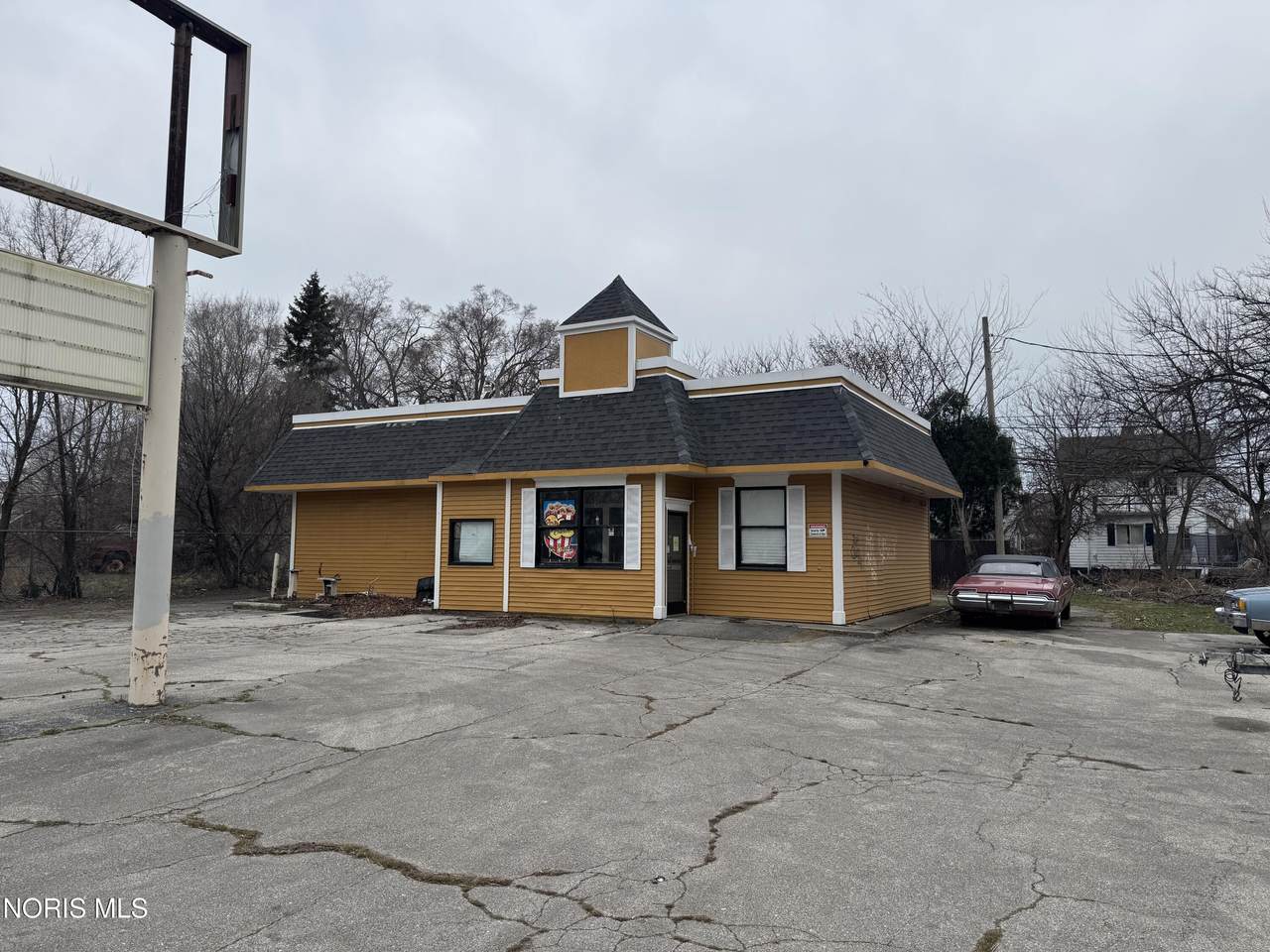 3407 Stickney Avenue - Photo 1