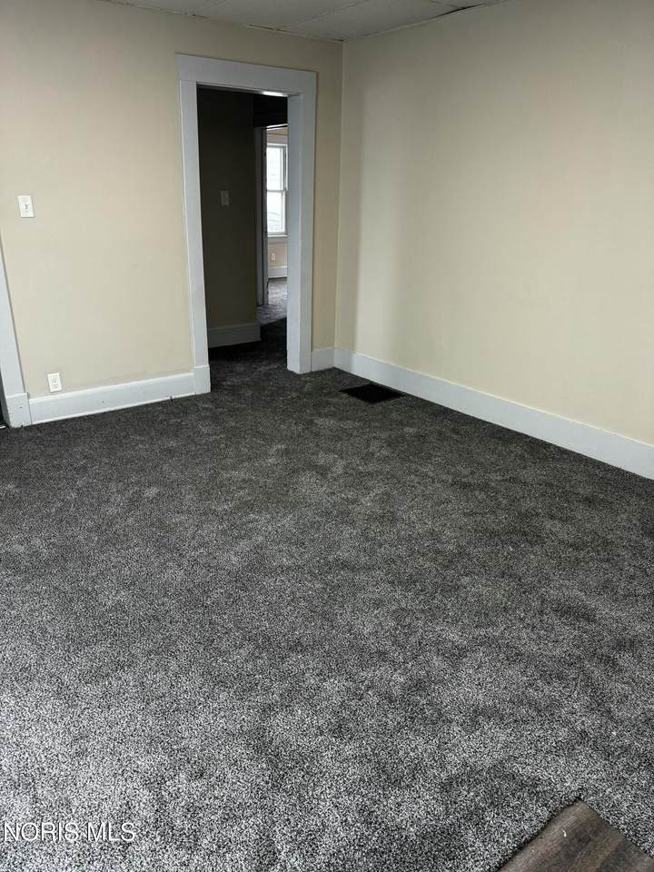 https://bt-photos.global.ssl.fastly.net/toledo/1280_boomver_1_10005383-2.jpg
