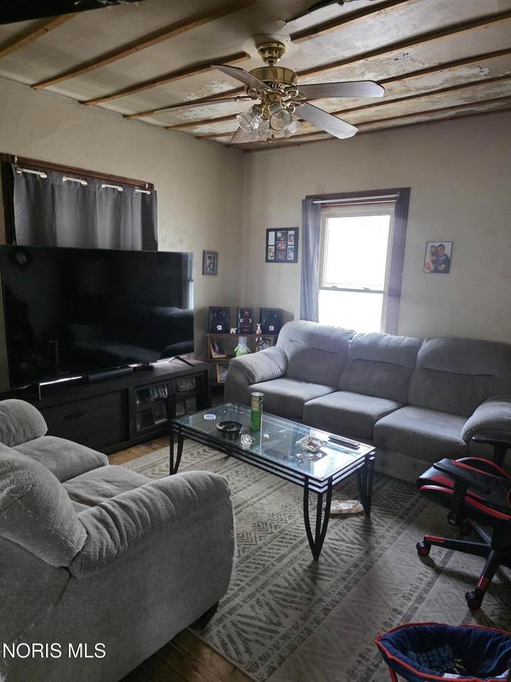 https://bt-photos.global.ssl.fastly.net/toledo/1280_boomver_1_10005386-2.jpg