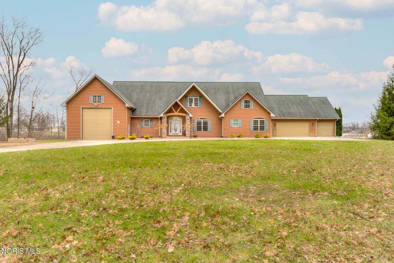 555 Molala Cove - Photo 1