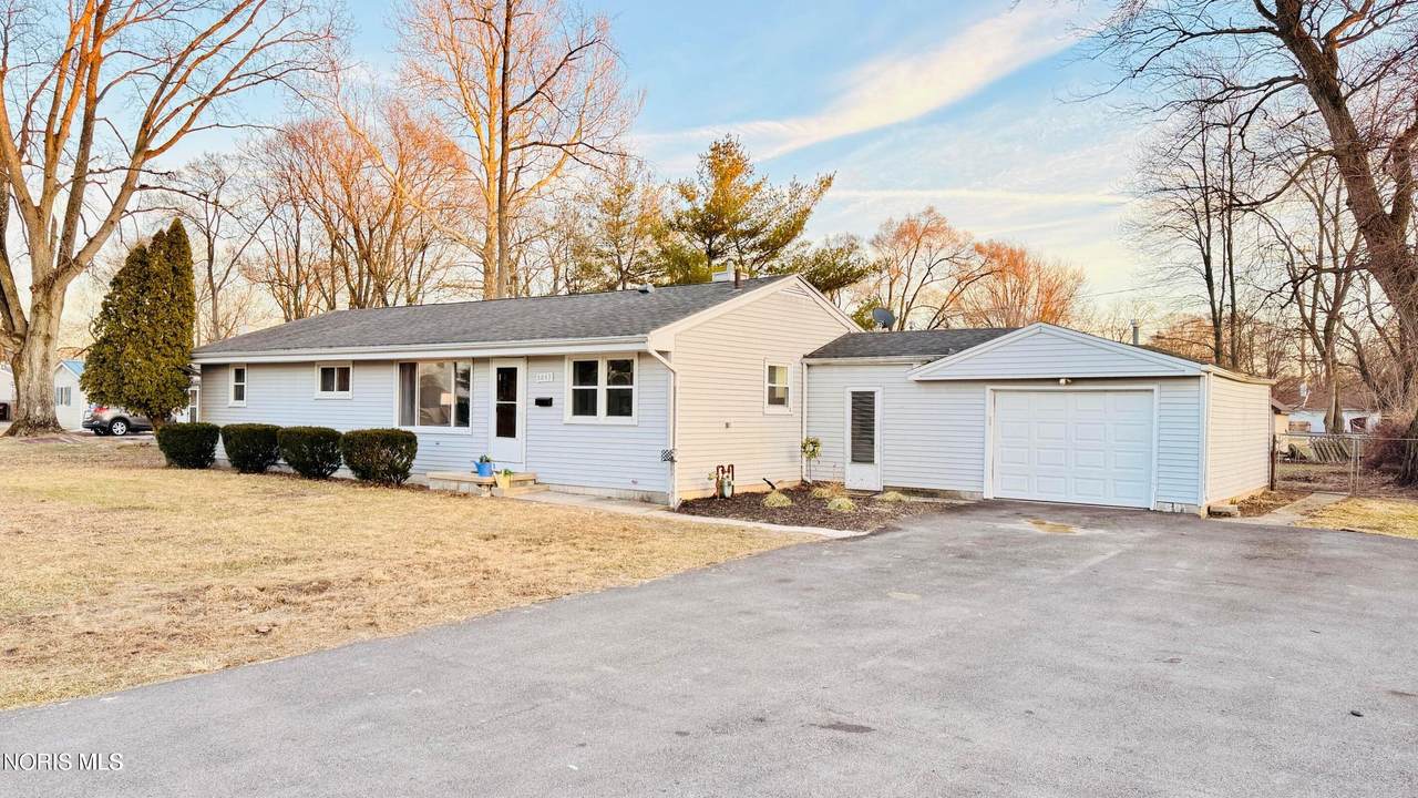 5043 Barton Place - Photo 1