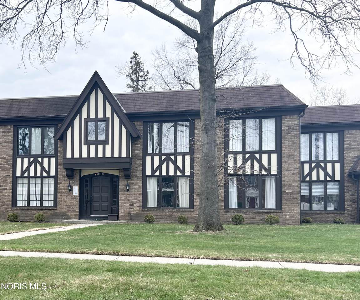 6549 Abbey Run - Photo 1