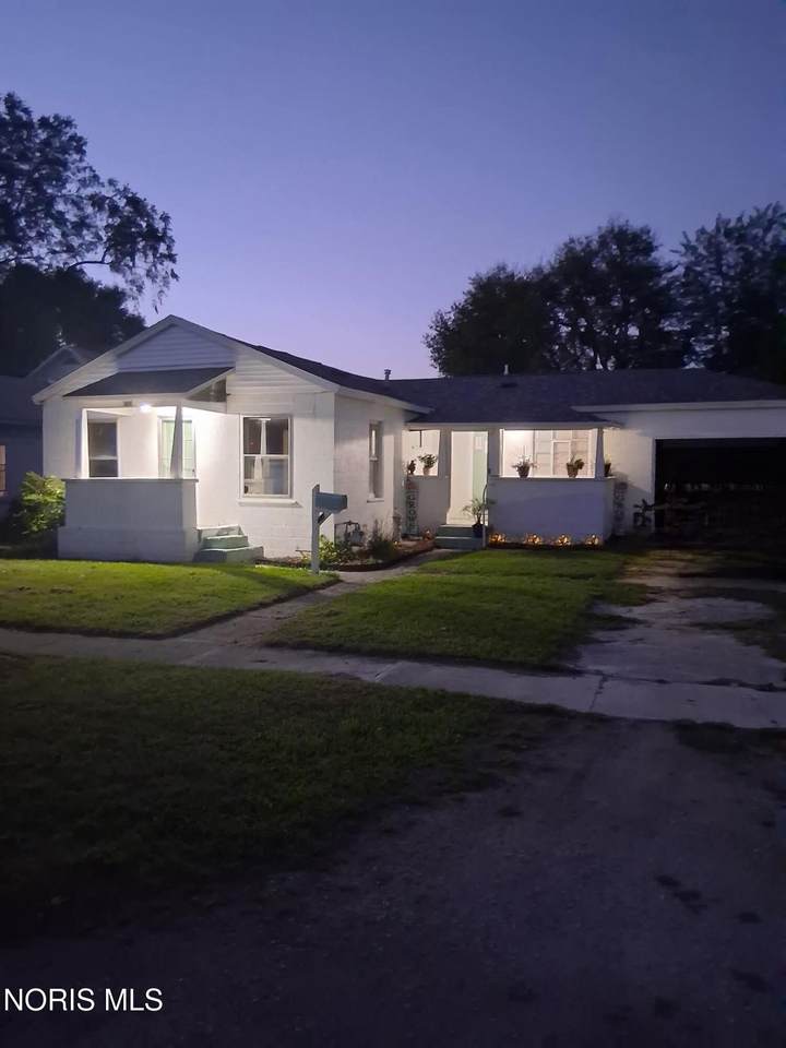 444 Frederick Street - Photo 1