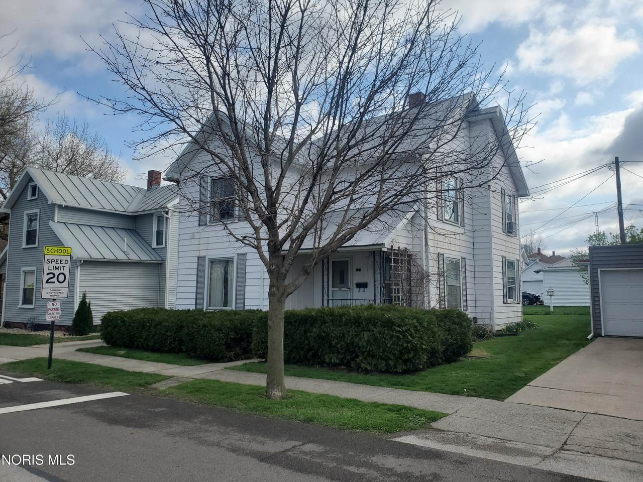 131 Hazel Street - Photo 1