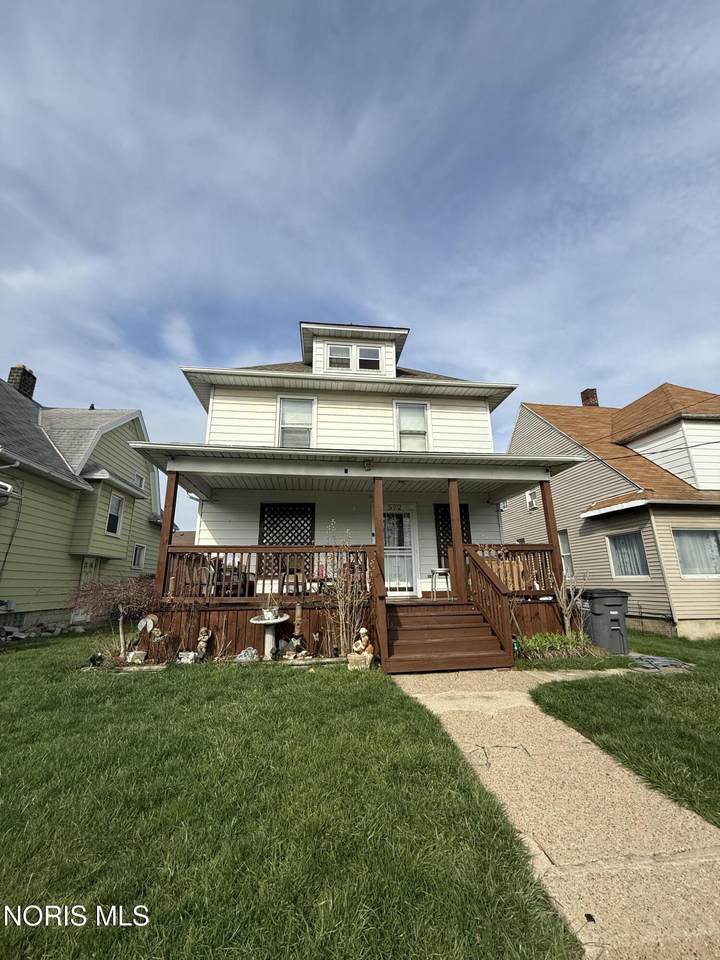 572 Yondota Street - Photo 1