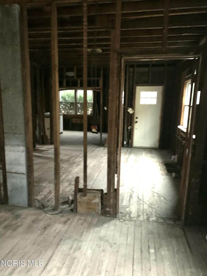 https://bt-photos.global.ssl.fastly.net/toledo/1280_boomver_1_10006019-2.jpg
