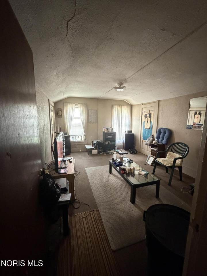 https://bt-photos.global.ssl.fastly.net/toledo/1280_boomver_1_10006049-2.jpg