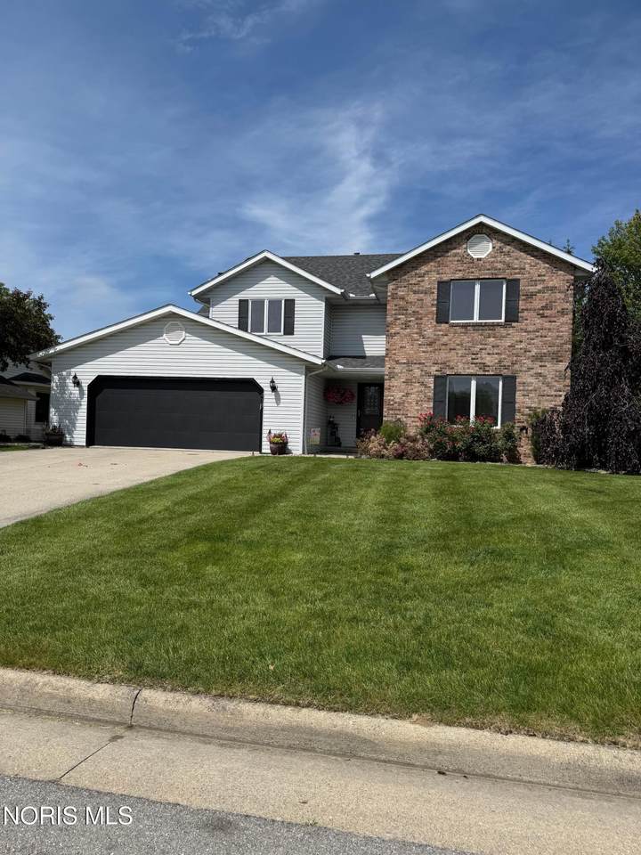 418 Connin Street - Photo 1